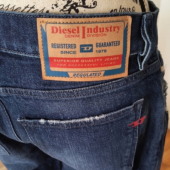 Diesel Men's Blue Jeans Size 30 - Picture 4 of 12